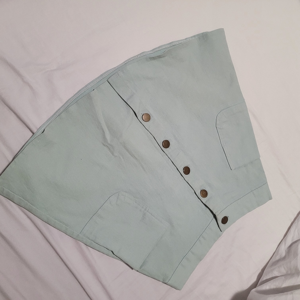Mint mini skirt